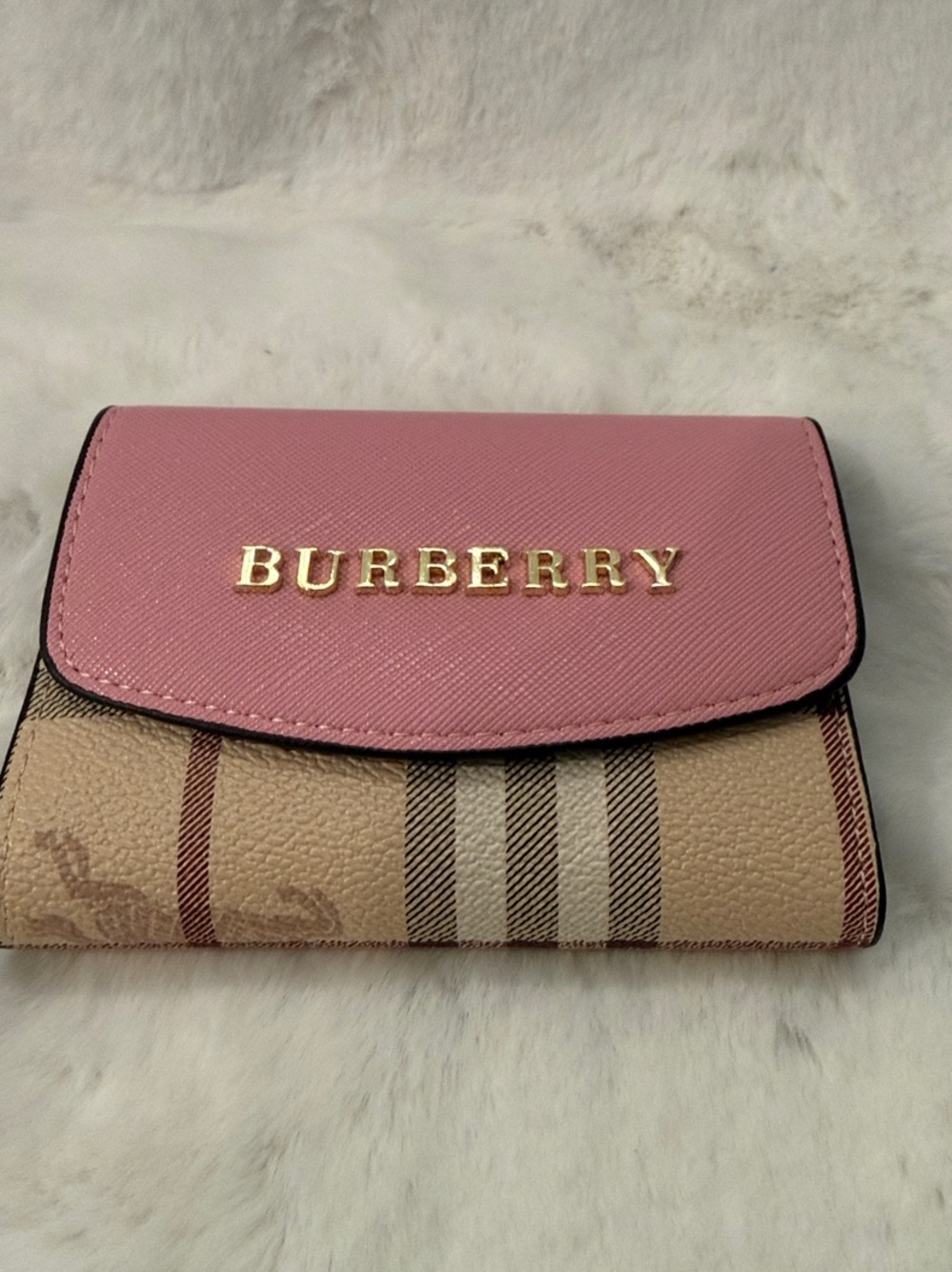 NWB Source Unknown Pink and Beige Check Small Fold Wallet with Gold Logo